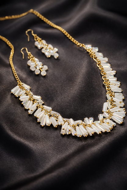 Ivory Sparkle Drop Necklace Set  ✨ - Trenvo