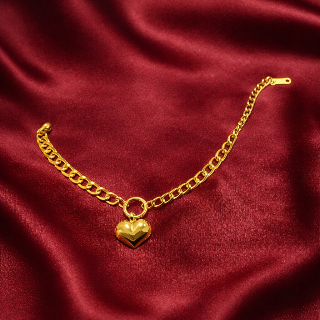 Golden Heart Charm Bracelet ✨ - Trenvo