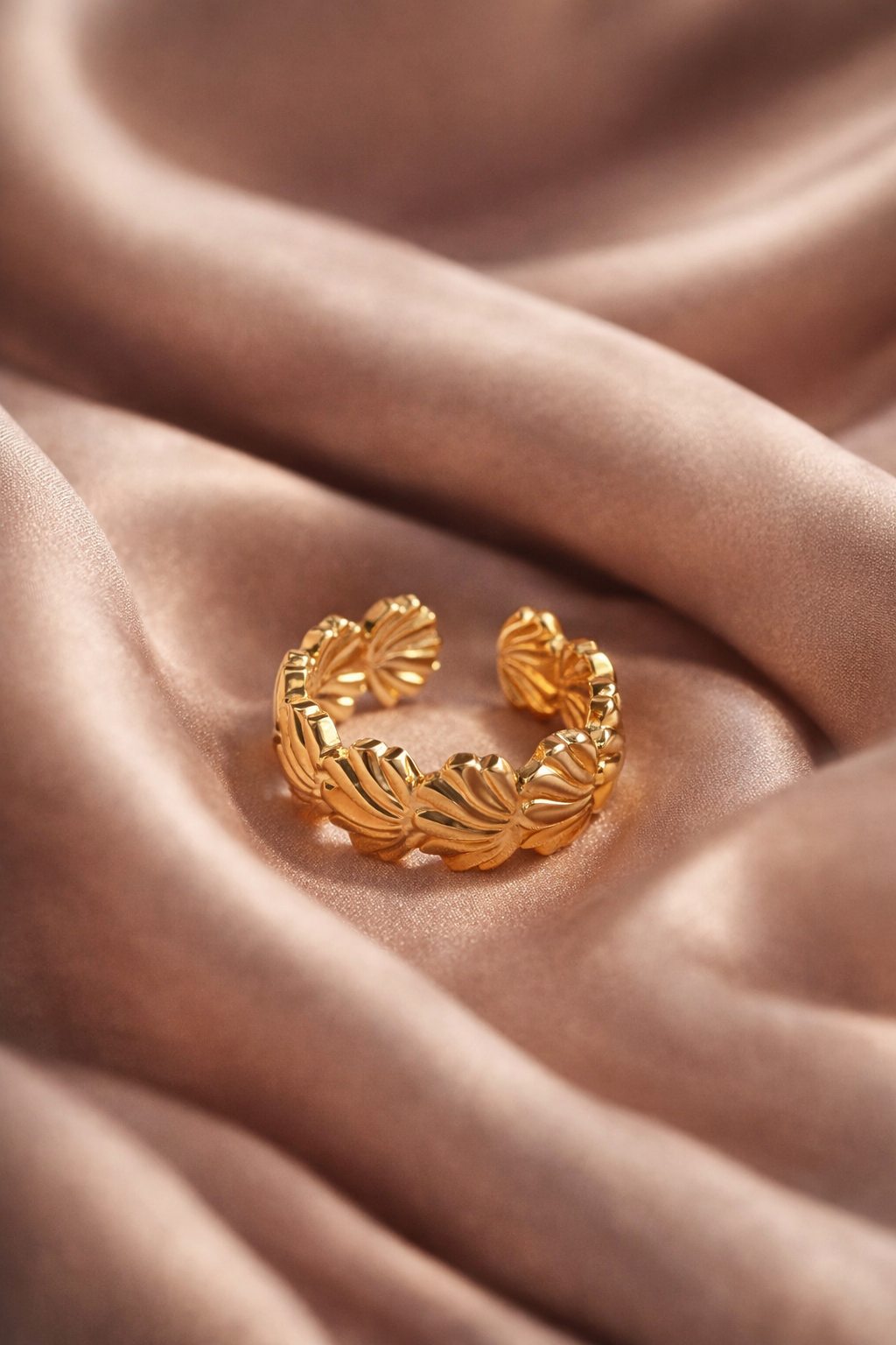 Seashell Glow Ring✨ - Trenvo