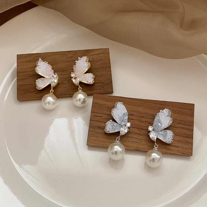 Butterfly Crystal-Encrusted Earrings – Elegant & Stylish - Trenvo